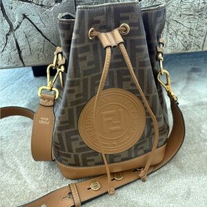 Fendi Mon Tresor bucket bag in zucca print